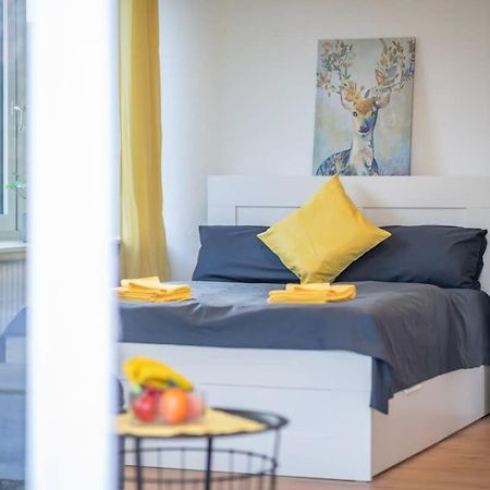 Beautiful 2 Bedroom Apartment Incl Parking Hamburg Exterior photo